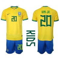 Fotballdrakt Barn Brasil Vinicius Junior #20 Hjemmedraktsett VM 2022 Kortermet (+ Korte bukser)
